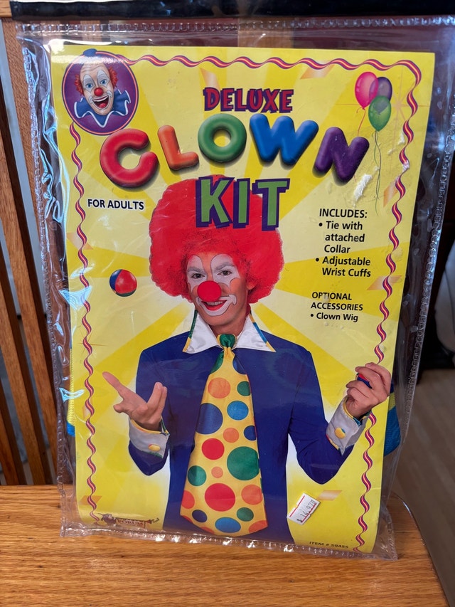 New Clown Tie and Cuffs
