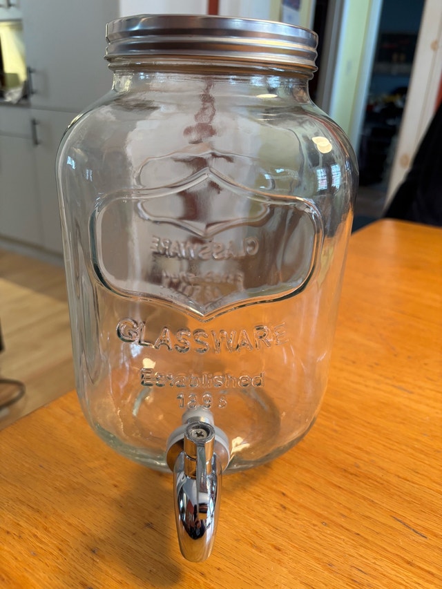 4.25 Litres Glass Beverage Dispenser