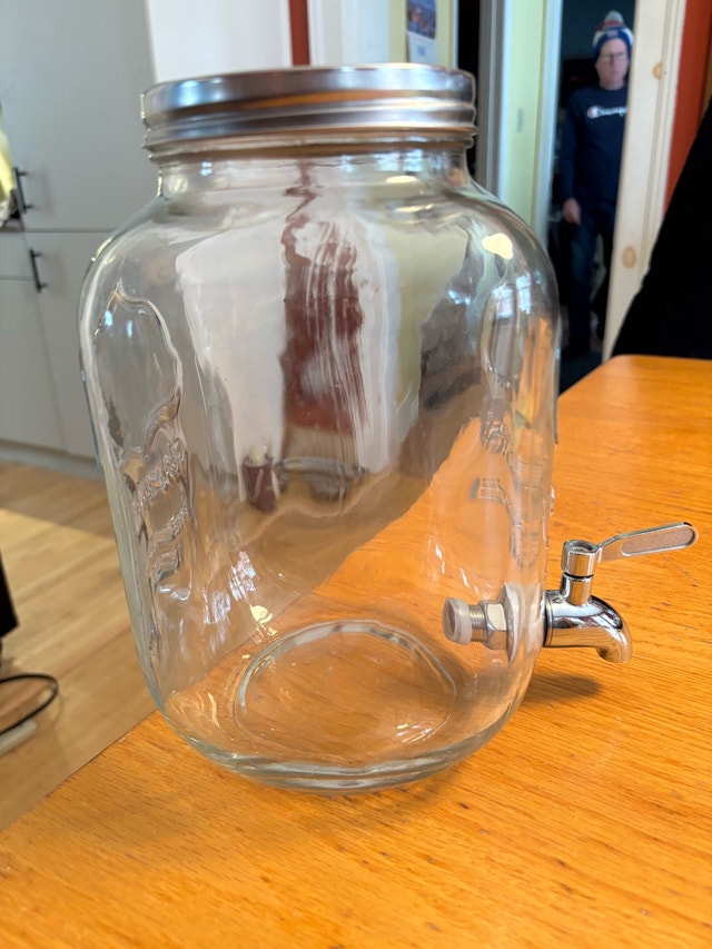 4.25 Litres Glass Beverage Dispenser - photo 4
