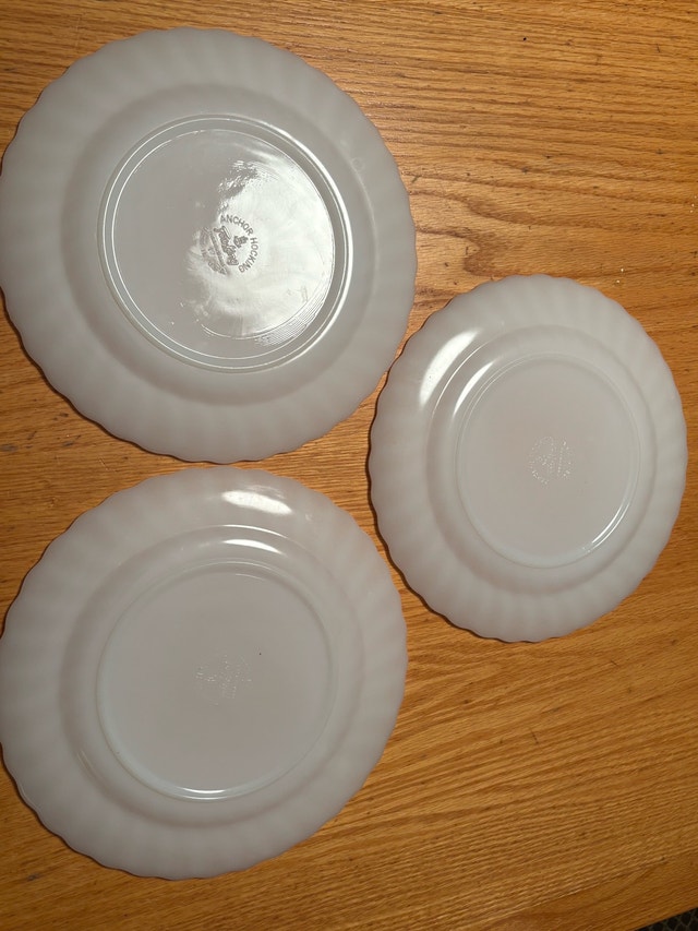 Set of 3 Vintage Anchor Hocking Fire King White Golden Swirl - photo 2