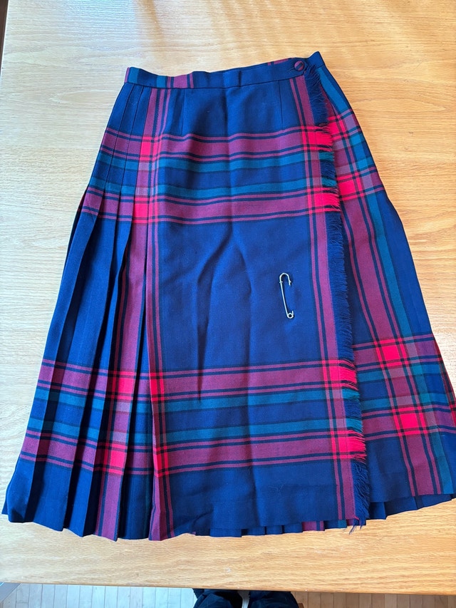 Vtg Highland Queen Wool Plaid Kilt, Size 10, 27” Waist