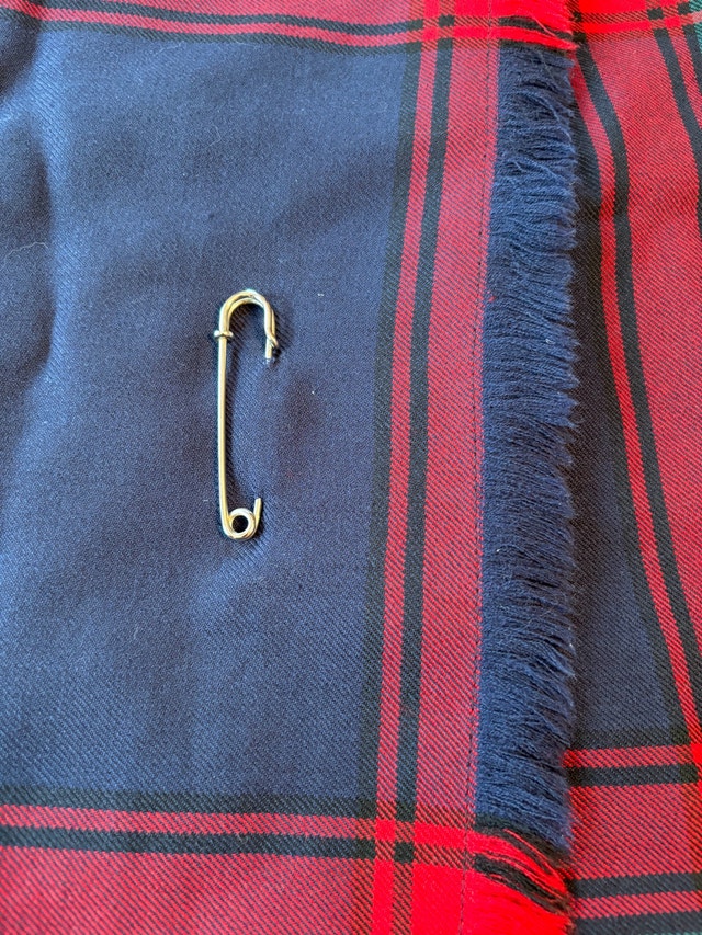 Vtg Highland Queen Wool Plaid Kilt, Size 10, 27” Waist - photo 3