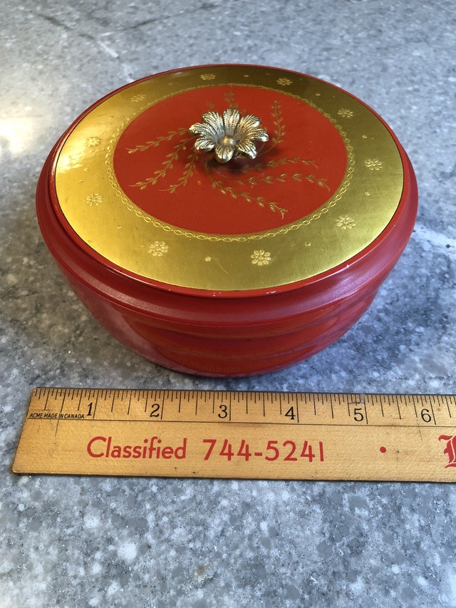 Vintage Avon Beauty Dust Powder Decorative Glass Container 1957 - photo 5