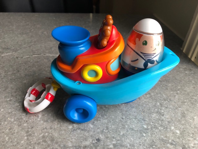 WEEBLES Bobblin’ boat and Sailor - photo 2
