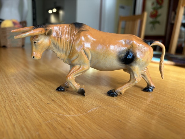 Vintage 1990’s Farm Brahma Bull Toy Figure - photo 2