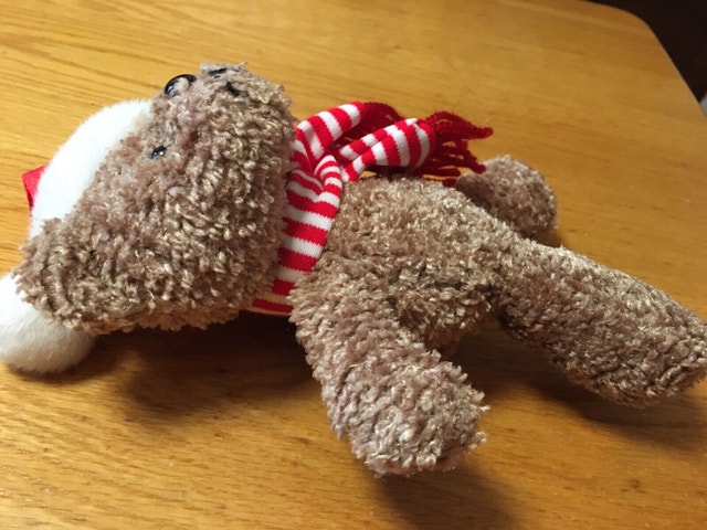 Sears exclusive Christmas Kringle 2000 Plush Bear 6" - photo 4