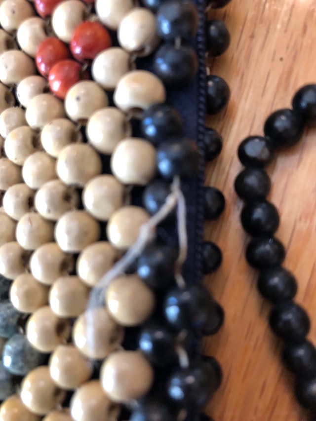 Small beaded Purse with zip closure - photo 4