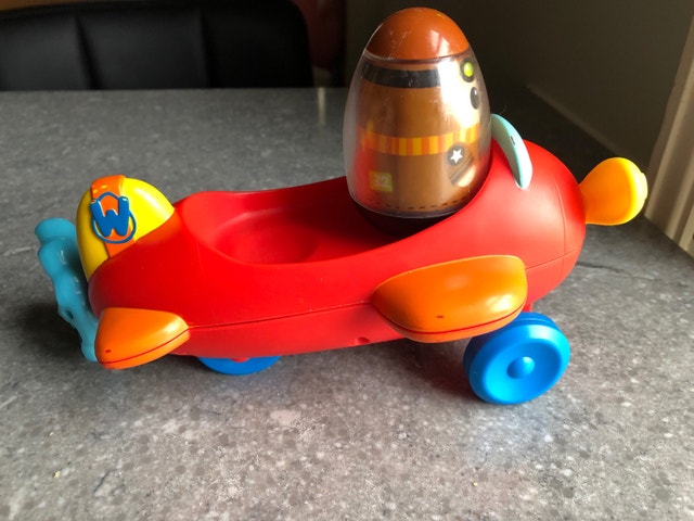 WEEBLES Wobblin’ Wings Airplane & Pilot - photo 3