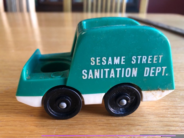 Fisher Price Sesame Street Sanitation Department Truck - photo 3