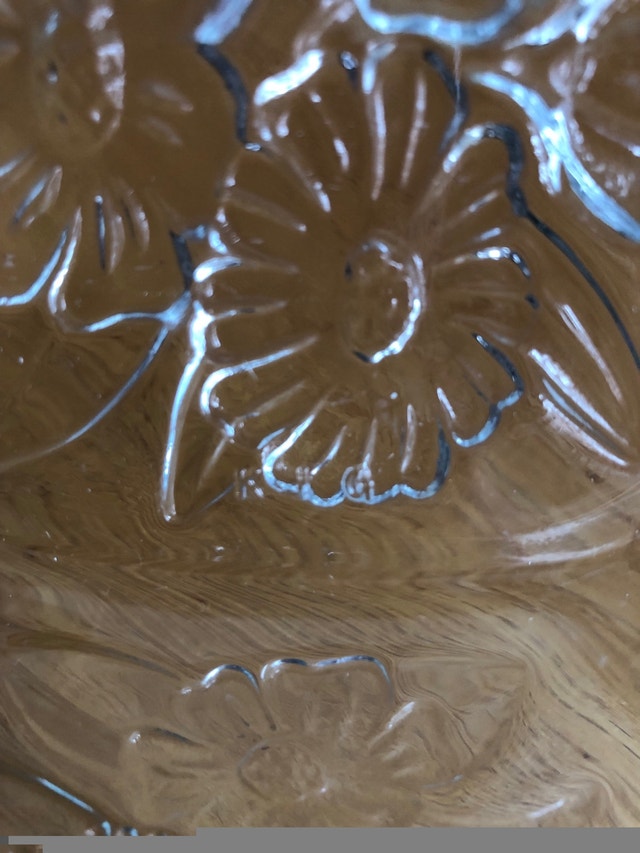 KIG Indonesia Clear Glass Square Lidded Dish with Daisies - photo 5