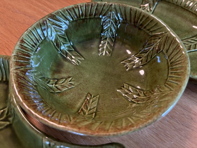 California Pottery USA 895 Green Serving Dishes MCM - photo 3