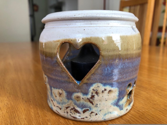Pottery Candle Holder with Heart Cut Outs - St Jacobs - photo 2