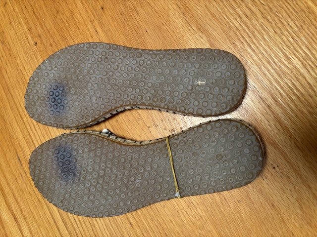 NWT Billabong size 7 Sandals - photo 2