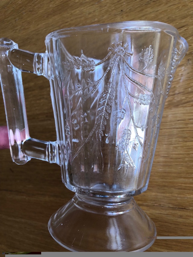 Beautiful EAPG Creamer - Bryce Brothers Glass - Duquesne Pattern - photo 4