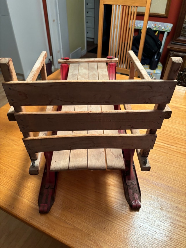 Vintage Wooden Sled with Metal Runners/Handle, Seat Collapses - photo 3