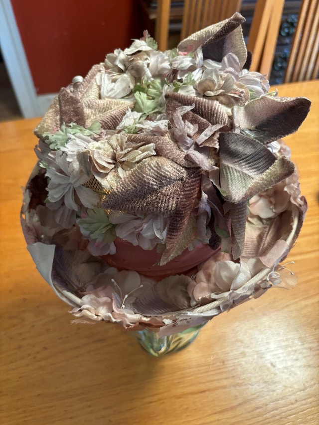 Vintage Eaton's Floral Hat - Easter