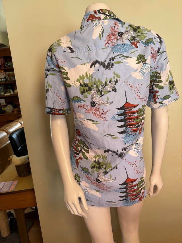Firefly Hawaiian Dinosaur Leaf Shirt XS - photo 4