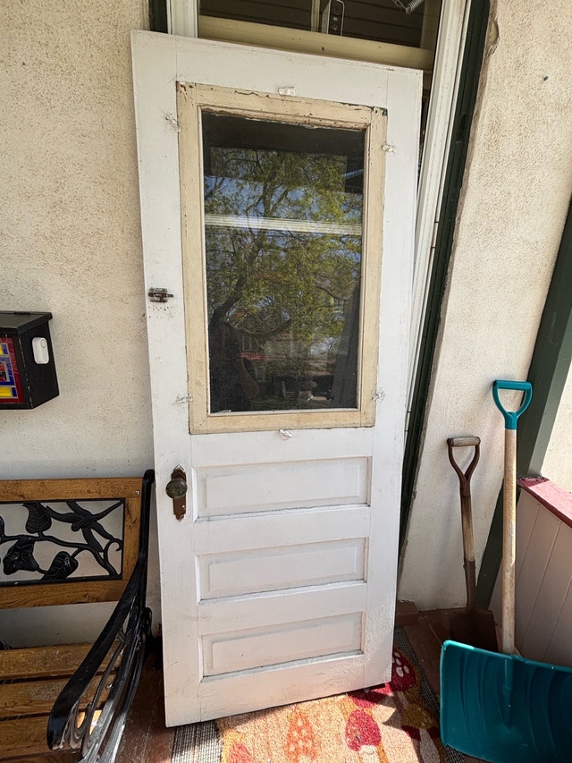 Solid Wood + Window VTG Door (30 1/2” x 78 3/4” x 1 1/2”) - photo 2