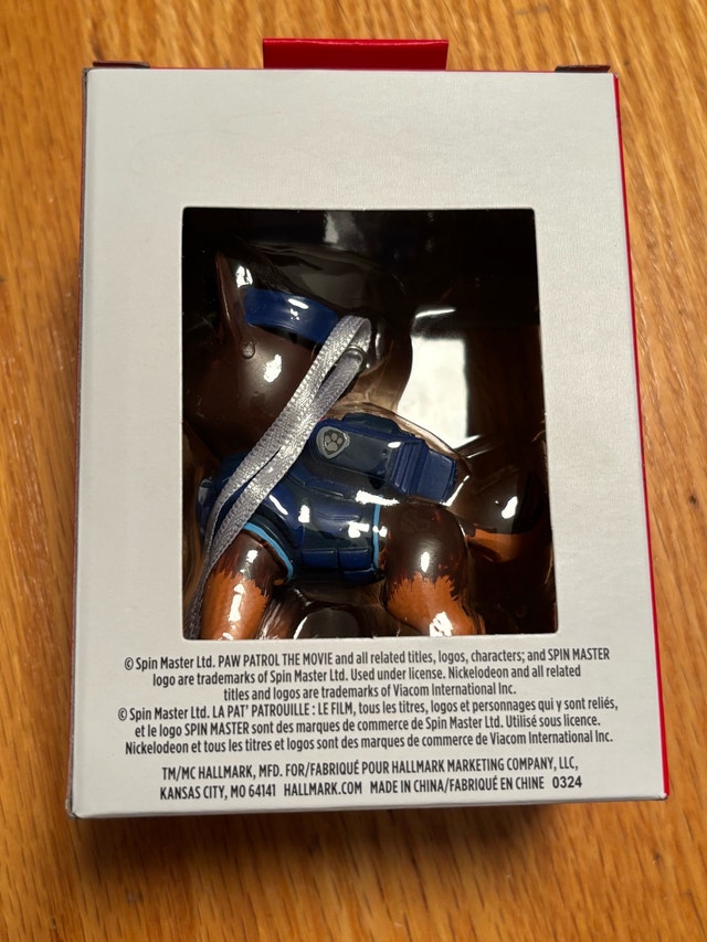 NEW Hallmark Puppy Patrol Chase Ornament - photo 2