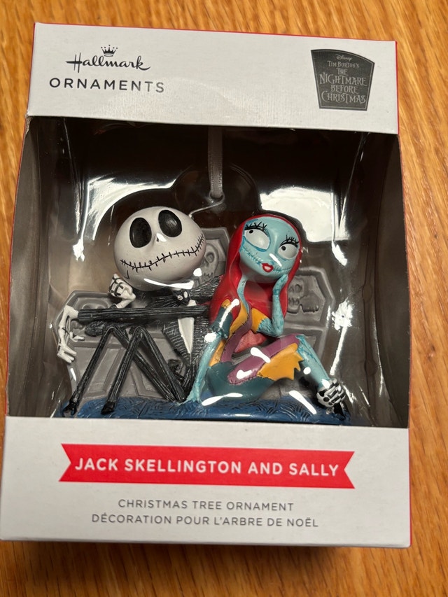 NEW Hallmark Jack Skellington & Sally Ornament