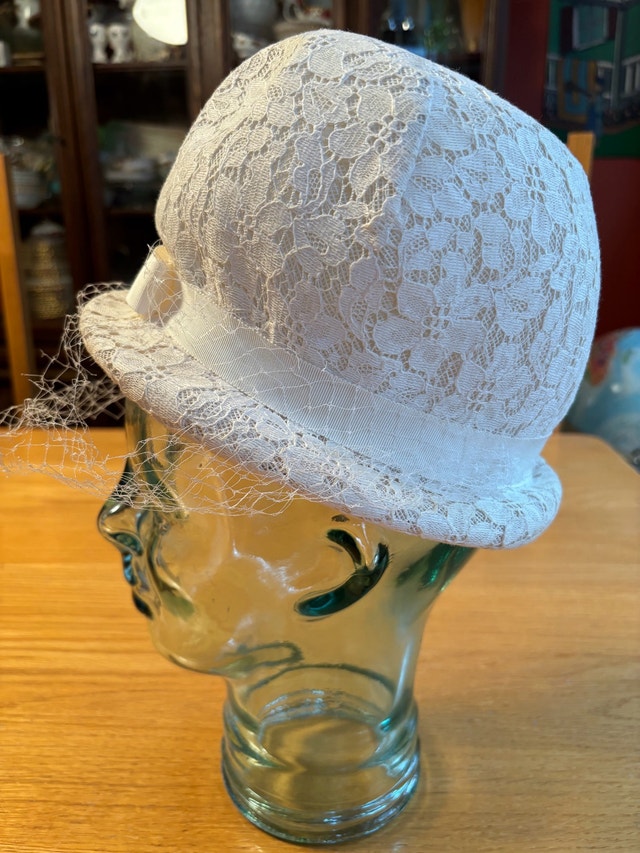 Vintage Lace Hat - no tags