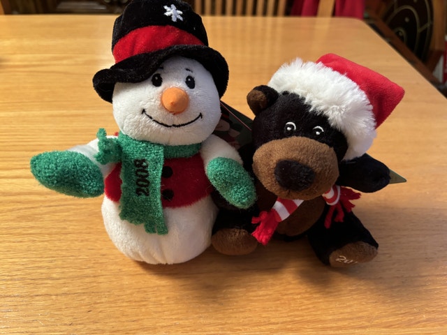 7 Vintage Sears Christmas Plush Toys - yearly collection - photo 5