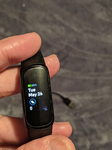Fitbit Inspire 3 Health and Fitness Tracker, Black w small scrat - photo 3