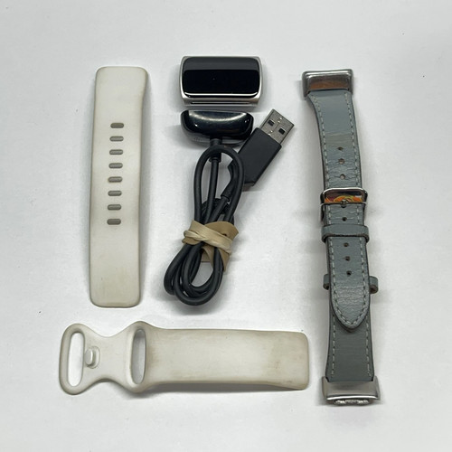 Fitbit Charge 5 FB421 Fitness Tracking Watch w/ Charger - photo 3