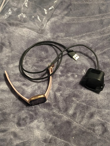 Fitbit Versa 2 Wristband Activity Tracker, VGC - photo 2