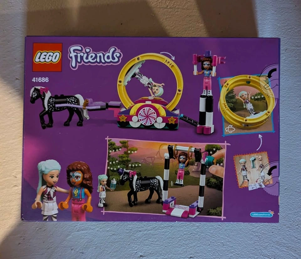 LEGO Friends Magical Acrobatics 41686 Set - photo 2