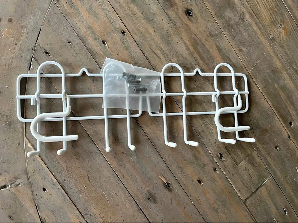 Wall broom holder / organizer
