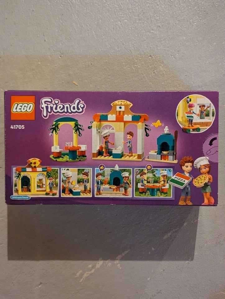 LEGO Friends Heartlake City Pizzeria Set 41705 - photo 2