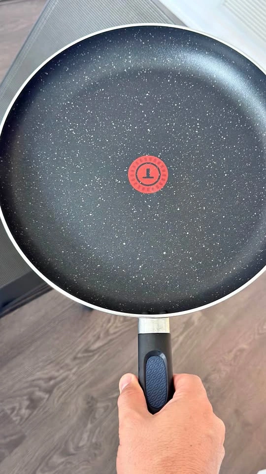 T-fal Nonstick Frying Pan