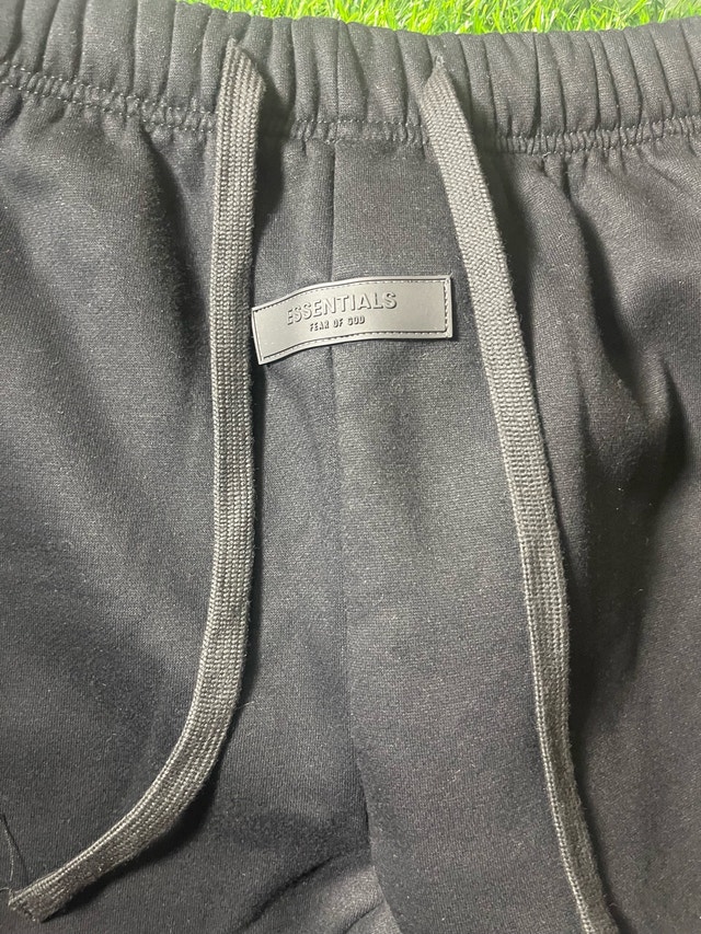 Essential black pants