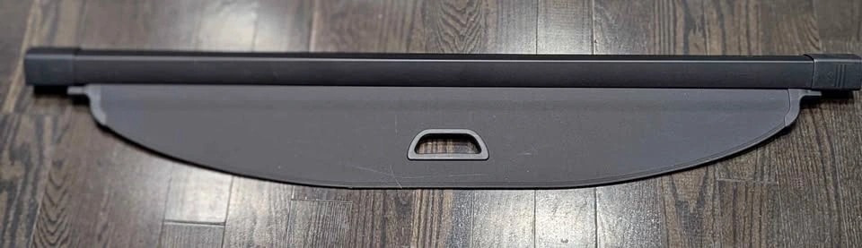 Original Mercedes GLE trunk cover