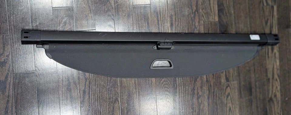 Original Mercedes GLE trunk cover - photo 2