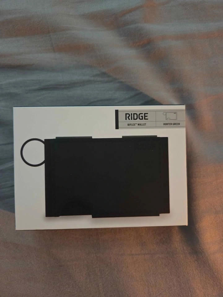 Ridge wallet in dark green - photo 2