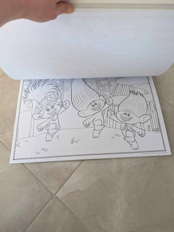 Trolls World Tour Giant Sticker Activity Pad - photo 5