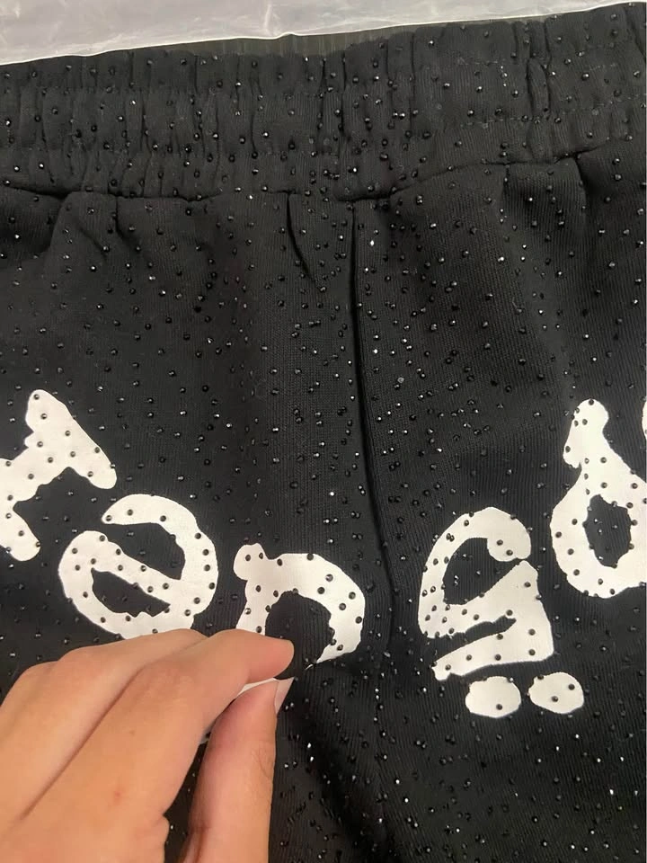 1:1 rhinestone sp5der shorts size small - photo 2