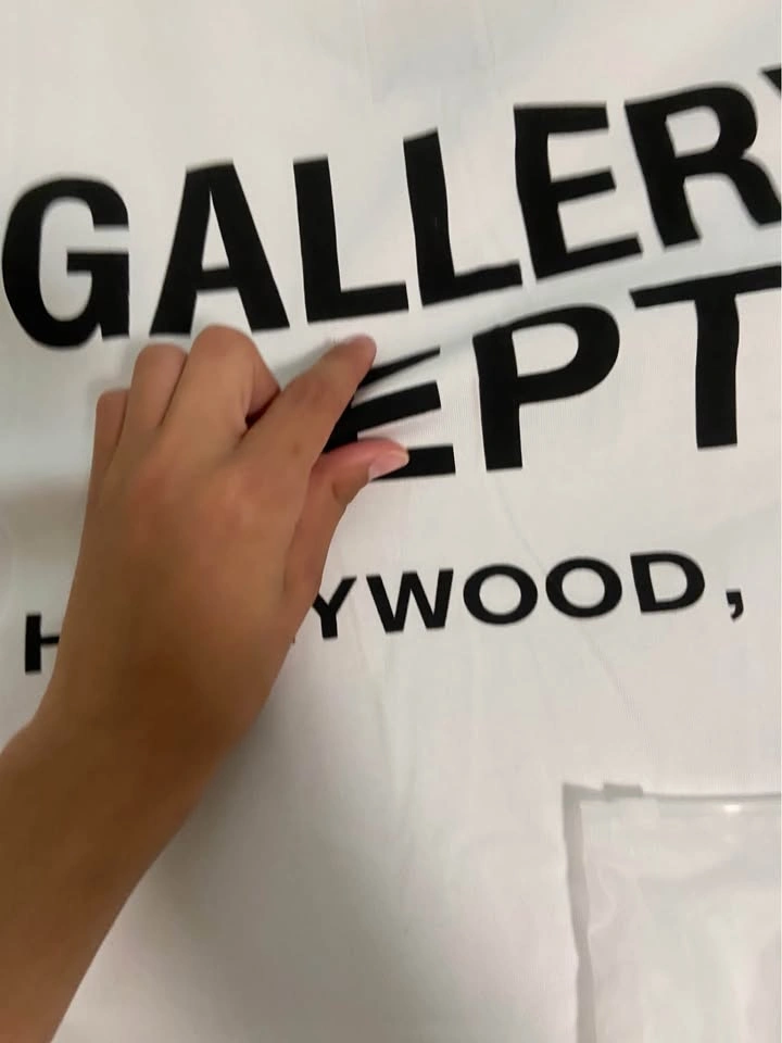 1:1 white gallery dept size small - photo 5
