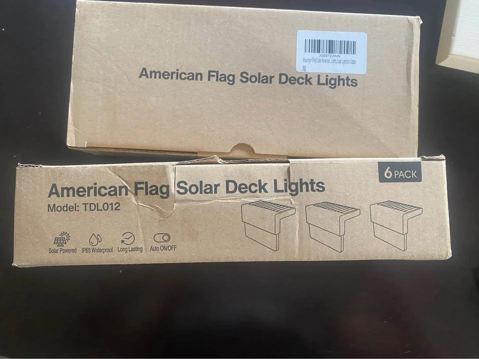 6 Pack Solar Fence Lights with American Flag Design - photo 2