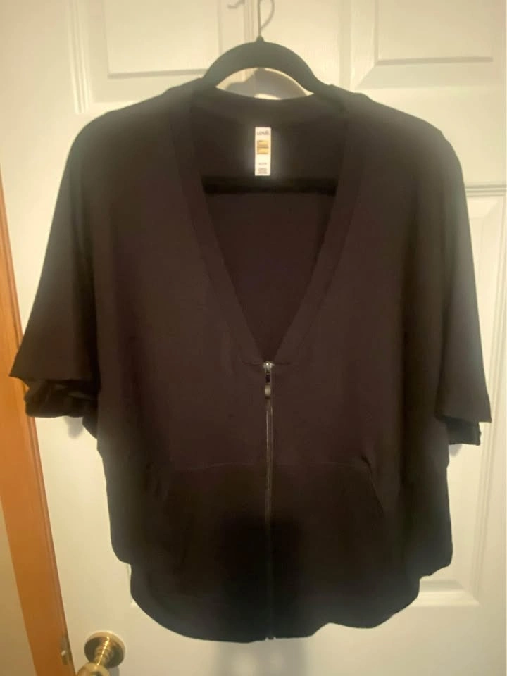 Ladies Size L and XL Clothing Bundle