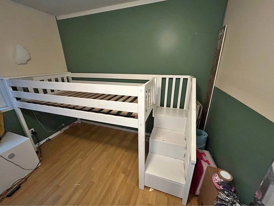 Bunk bed with stairs