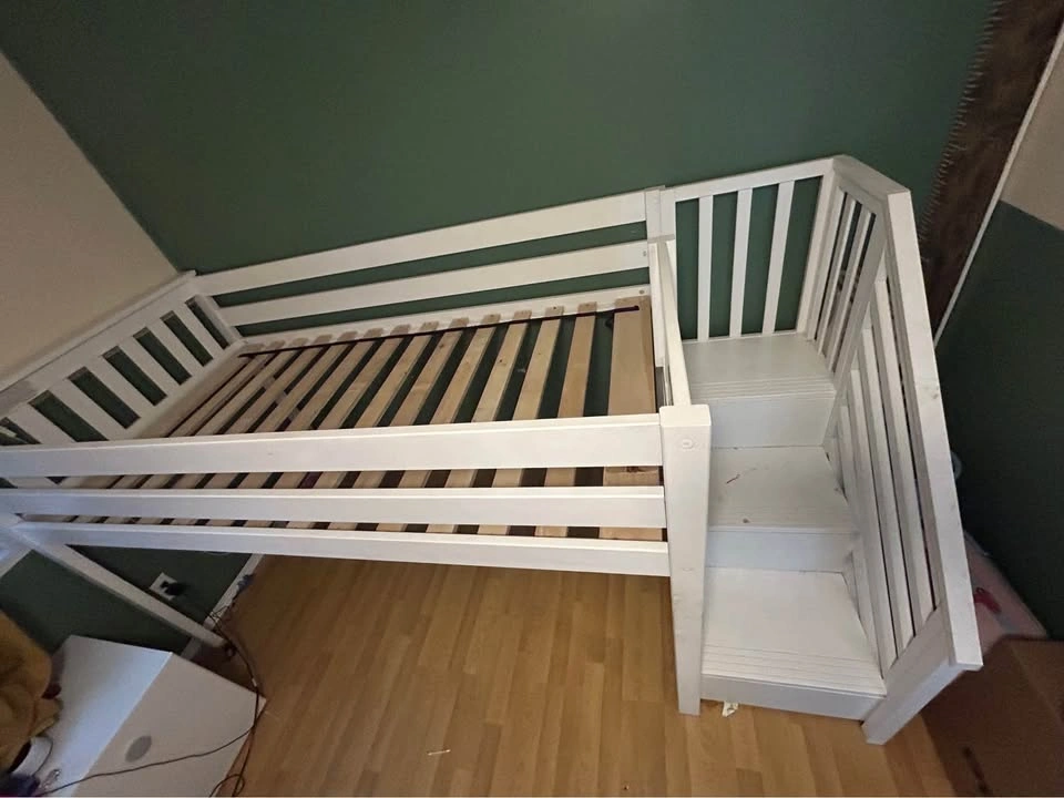 Bunk bed with stairs - photo 2