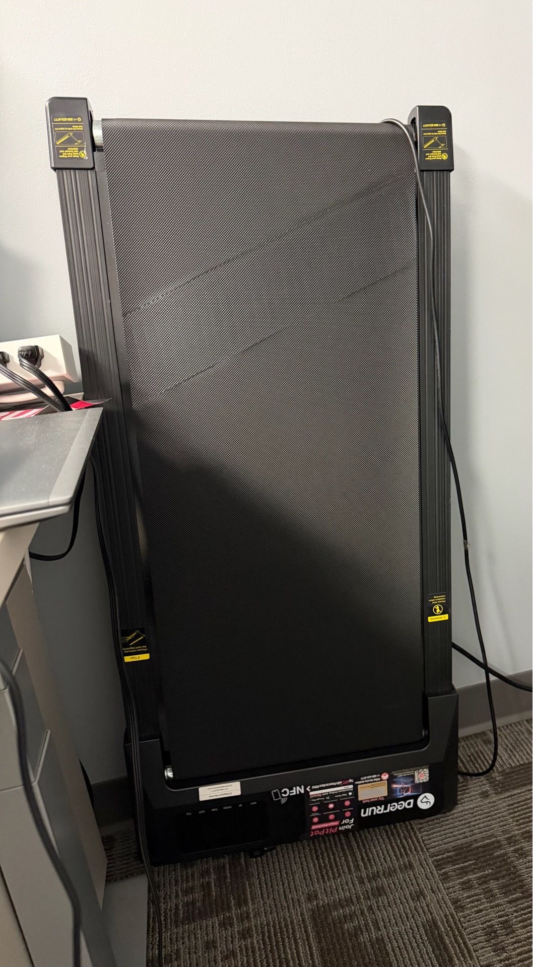 DeerRun Under Desk Walking Pad / Treadmill – Excellent Condition