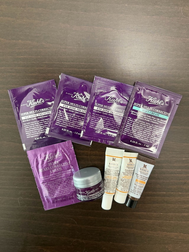 Kiehl’s Skincare Sample Set