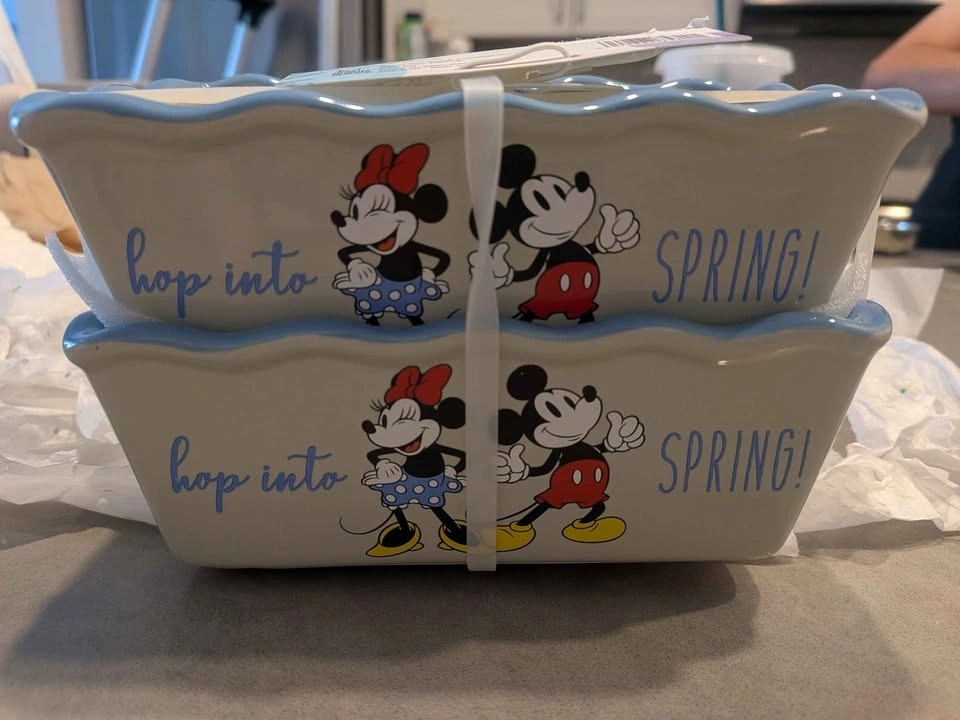 Disney ceramic mini loaf pans, Mickey and Minnie Mouse - photo 2