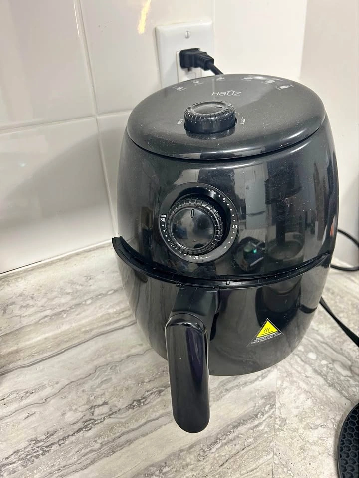 Hauz 5.0L 1700W Countertop Air Fryer in Black