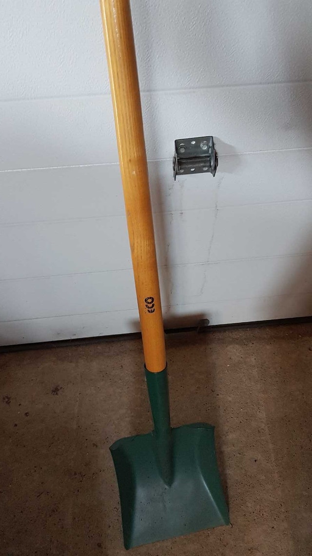 Unique Square Shaped Shovel