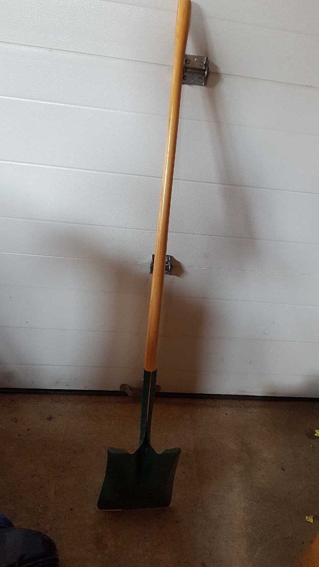 Unique Square Shaped Shovel - photo 3
